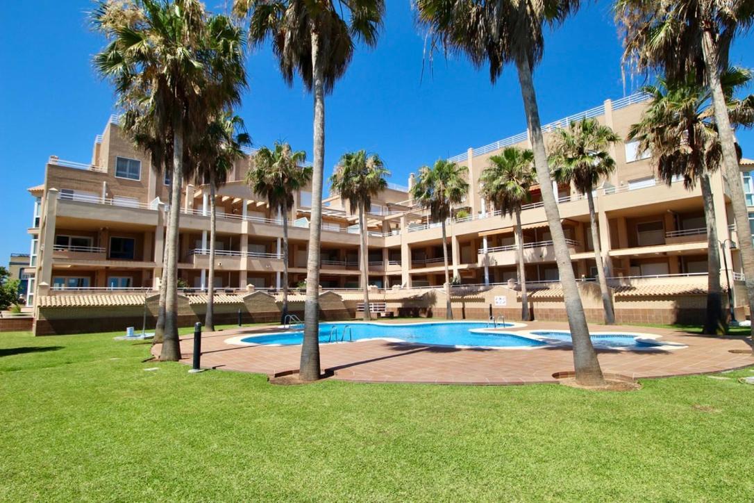 Atico Frontal Al Mar Con Piscina Privada By Homeprive Denia Exteriér fotografie
