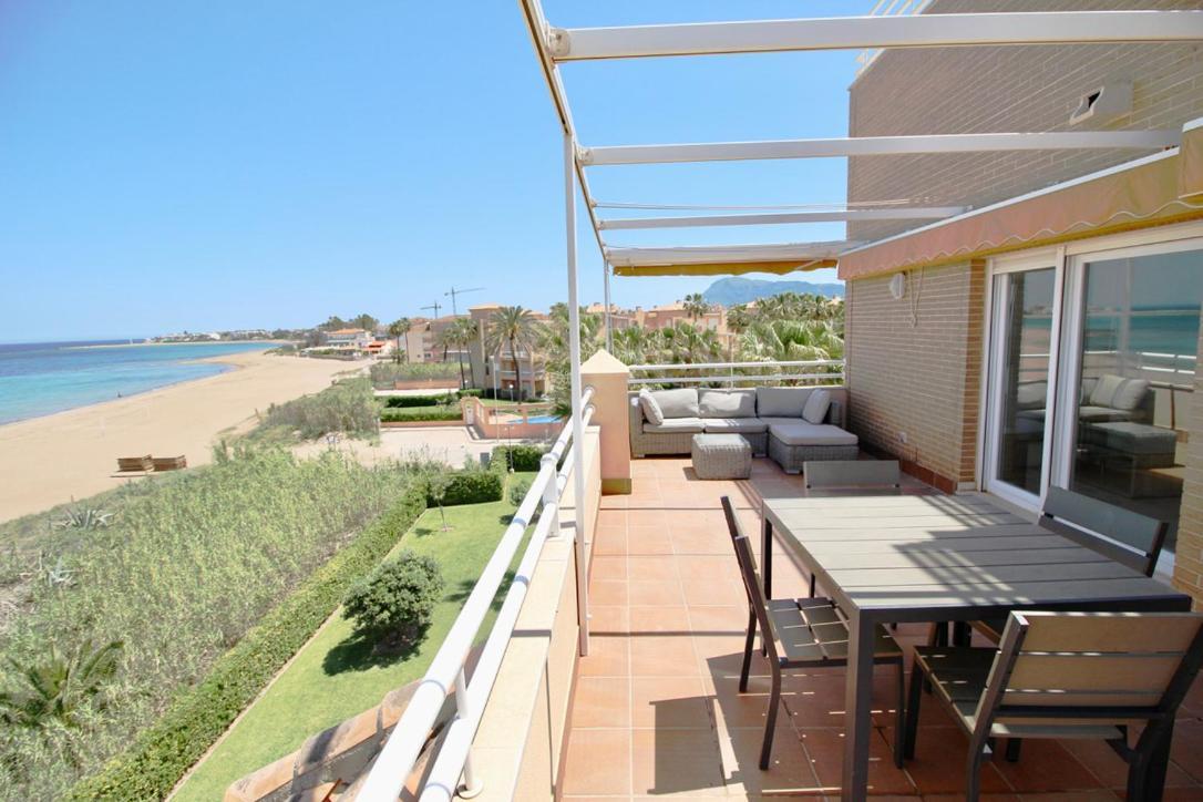 Atico Frontal Al Mar Con Piscina Privada By Homeprive Denia Exteriér fotografie