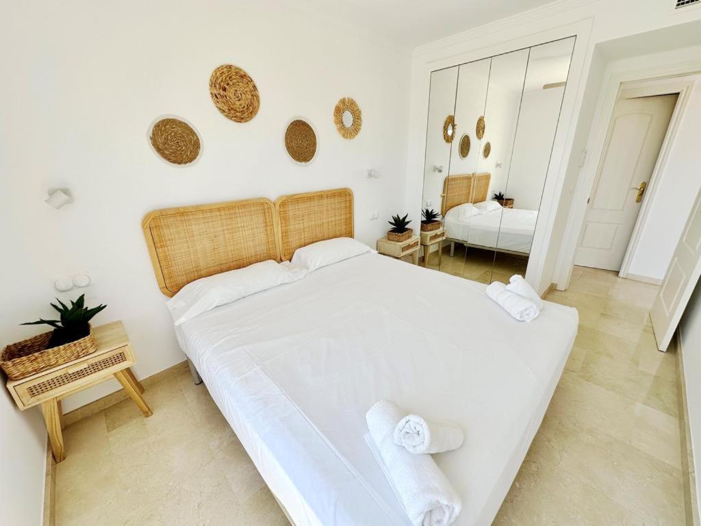 Atico Frontal Al Mar Con Piscina Privada By Homeprive Denia Exteriér fotografie